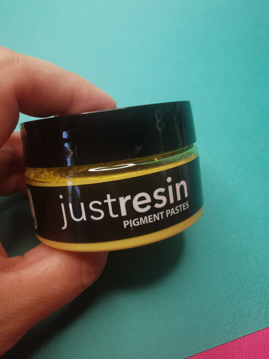 DESTASH - Just Resin Banana Shake